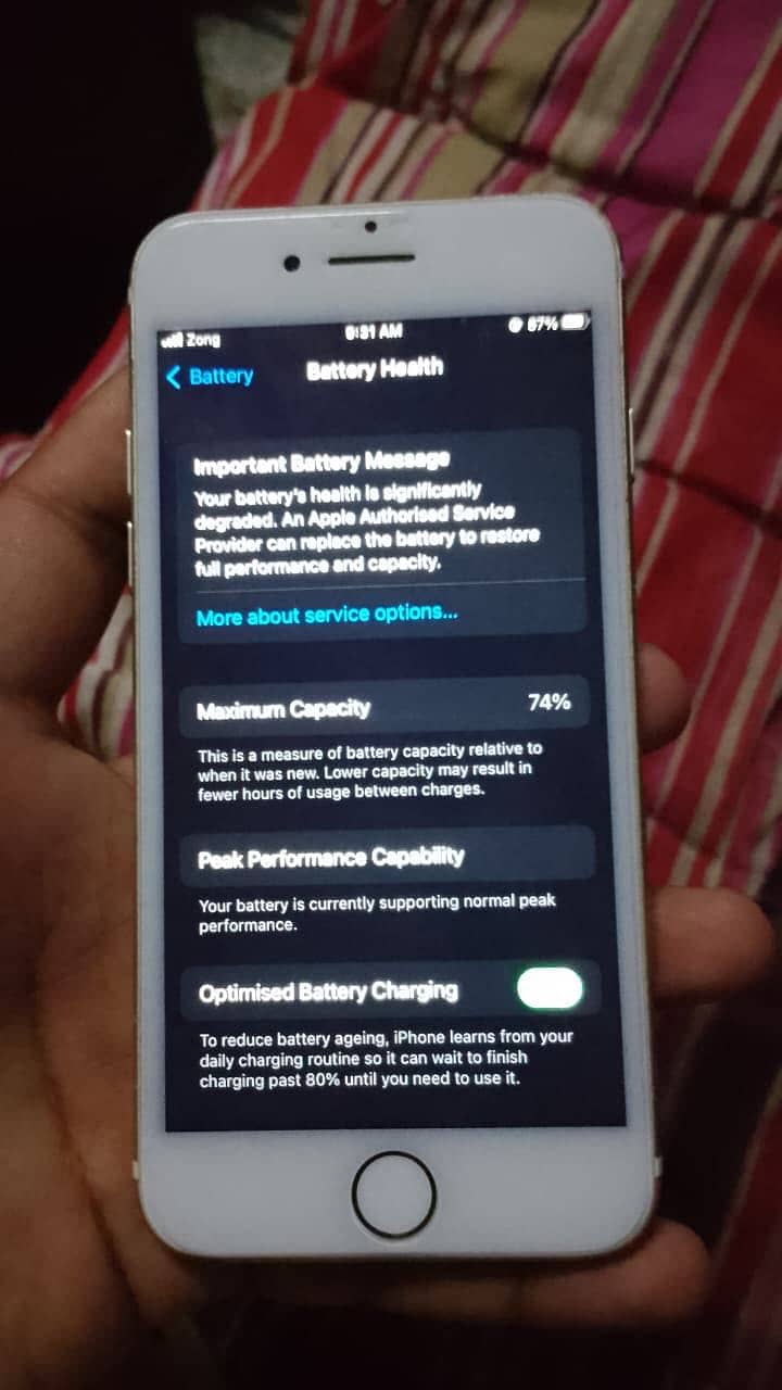 Apple iPhone 7 4