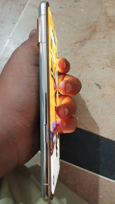 Google Pixel 7 Pro 8gb ram 128gb memory