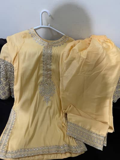 Maryum & Maria Pastel Yellow Embroidered 2pc Dress - Condition 10/10