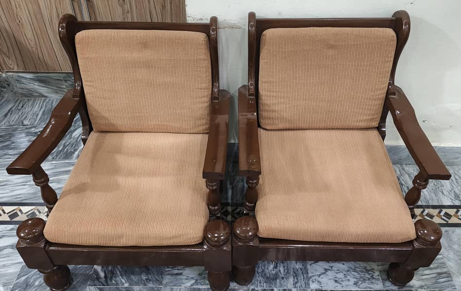 Sofa Set (1 Three-Seater + 2 Single Sofas) 11
