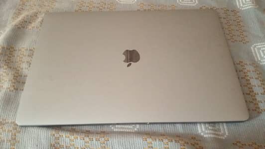 MacBook Pro 16-inch, 2019
