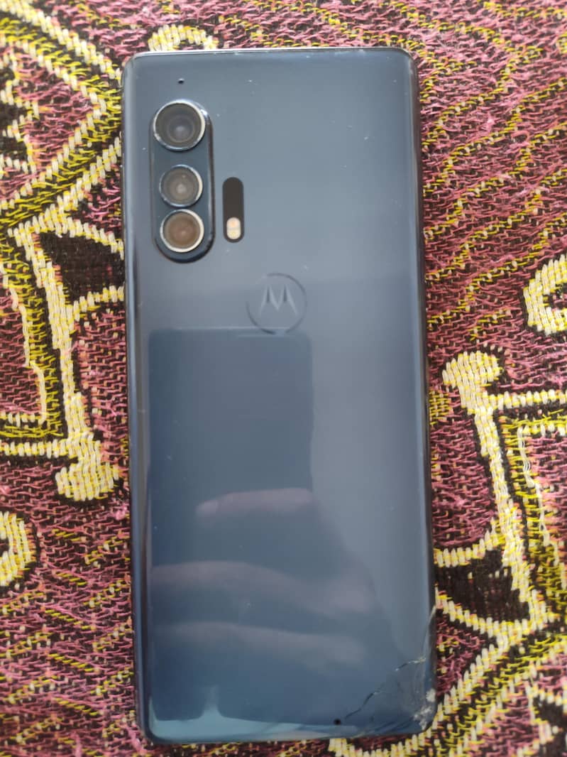 Motorola Edge Plus 3