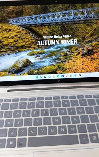 HP Elitebook 640 G9 - 12th gen Laptop