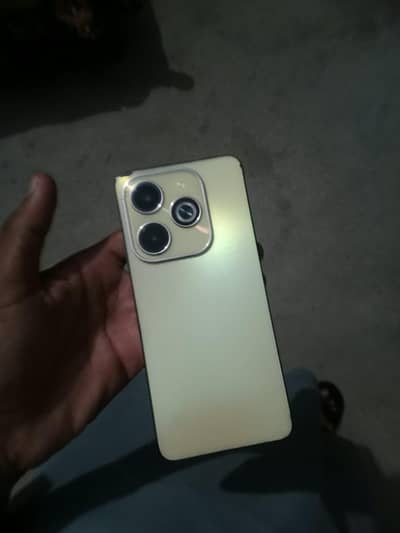 Infinix Hot 40i all okay 8/125