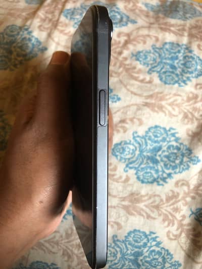 Apple iPhone 15