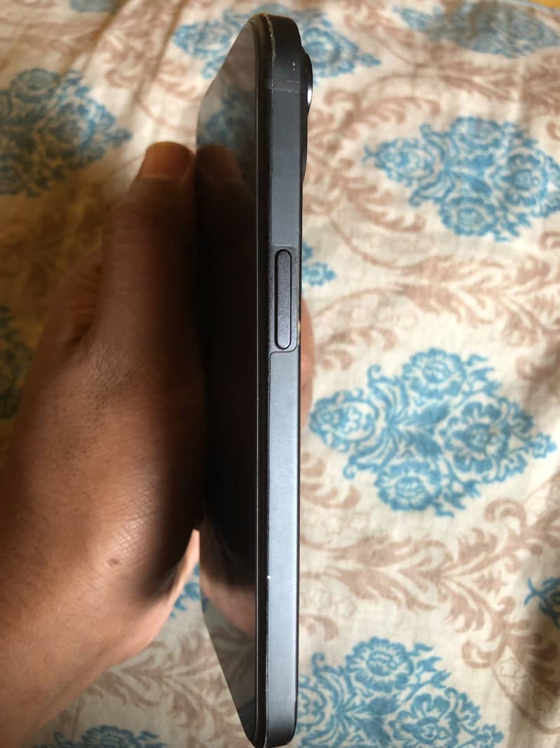 Apple iPhone 15 0