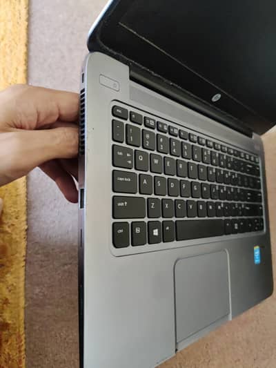 Hp folio 1040 G1