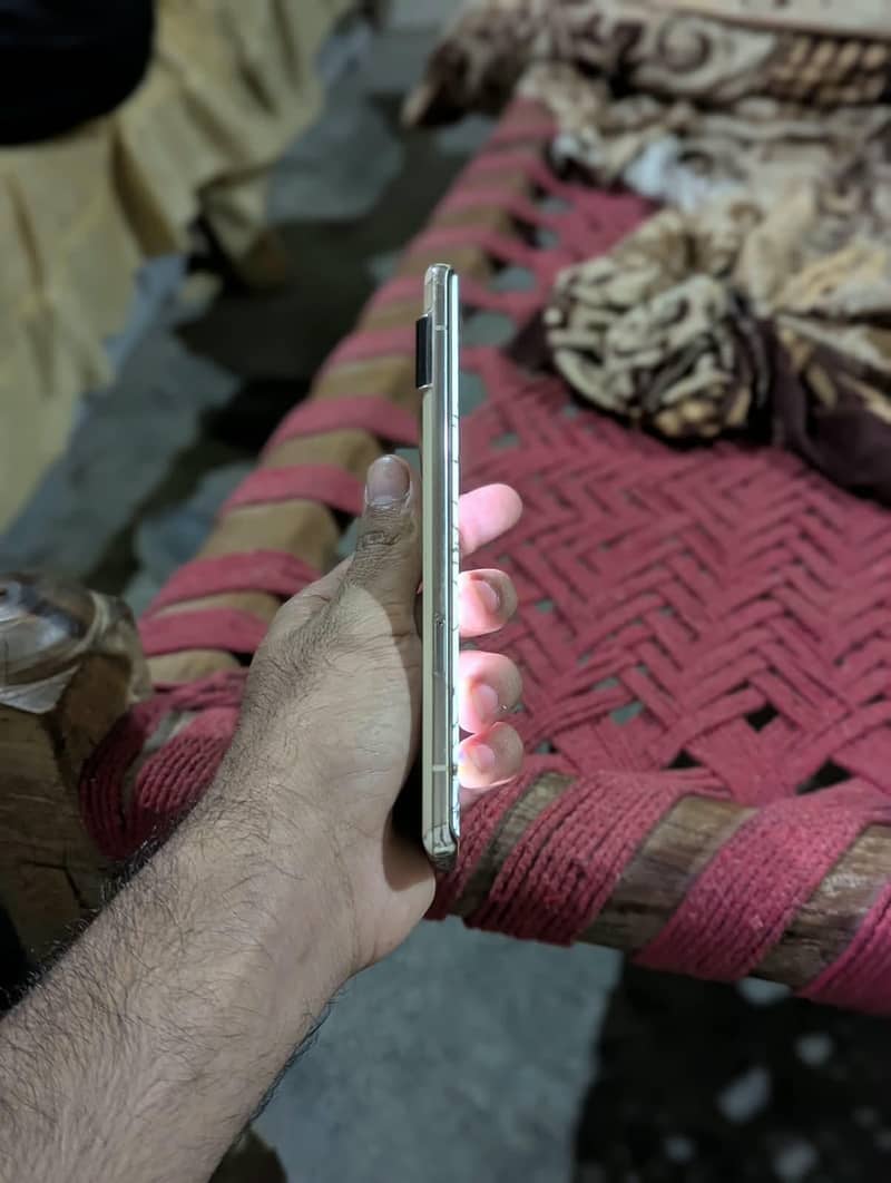 Google Pixel 6 Pro 2