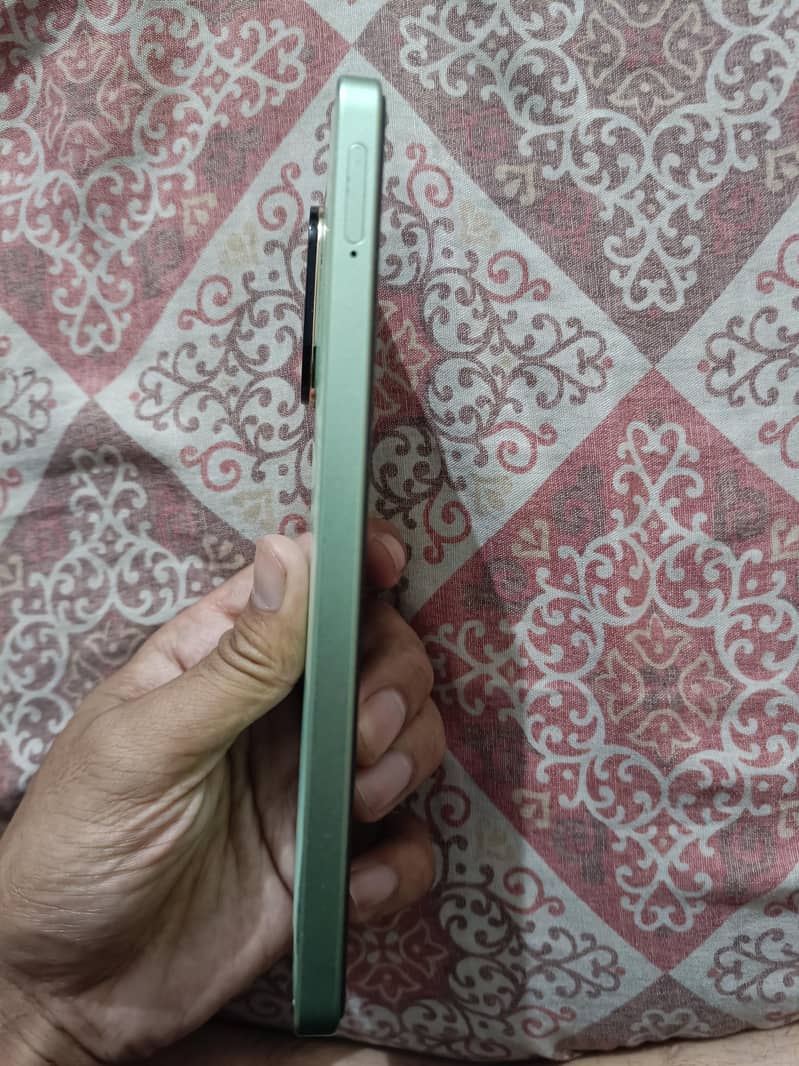Realme C67 3