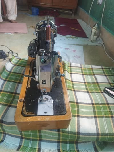 Poonam juki sewing machine