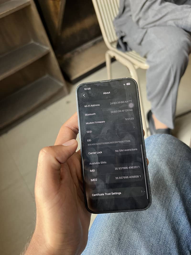 Apple iPhone 13 1