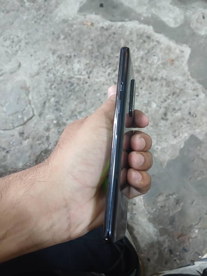One Plus 8 Pro 4
