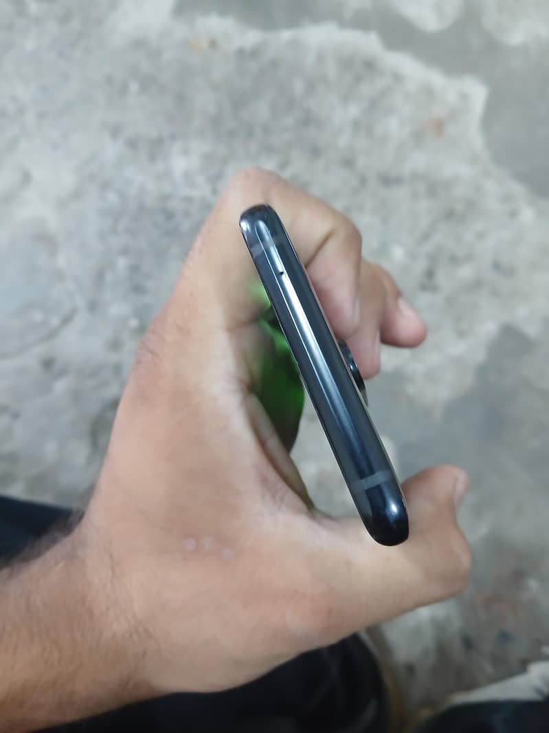 One Plus 8 Pro 5