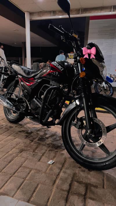 SUZUKI GR 150 (BLACK COLOR)2025 MODEL