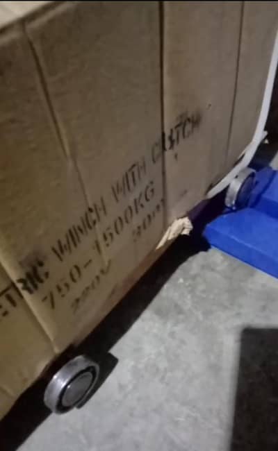 weight lifting winch machine