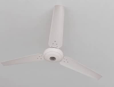 4 Ceiling fans - good working condition