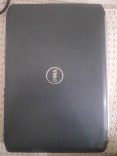 Latitude E540