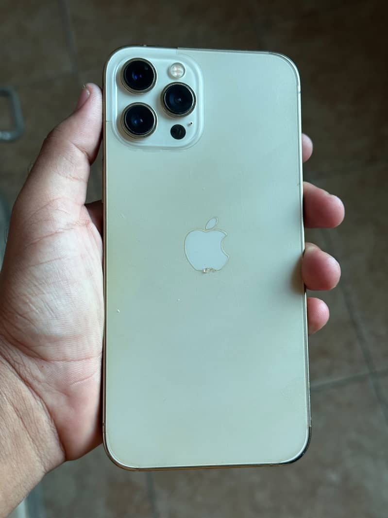 Apple iPhone 12 Pro Max 3
