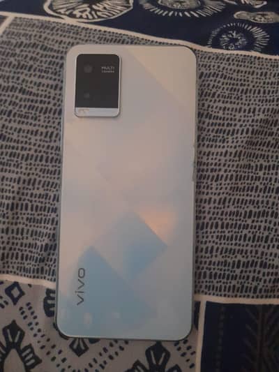 Vivo Y21
