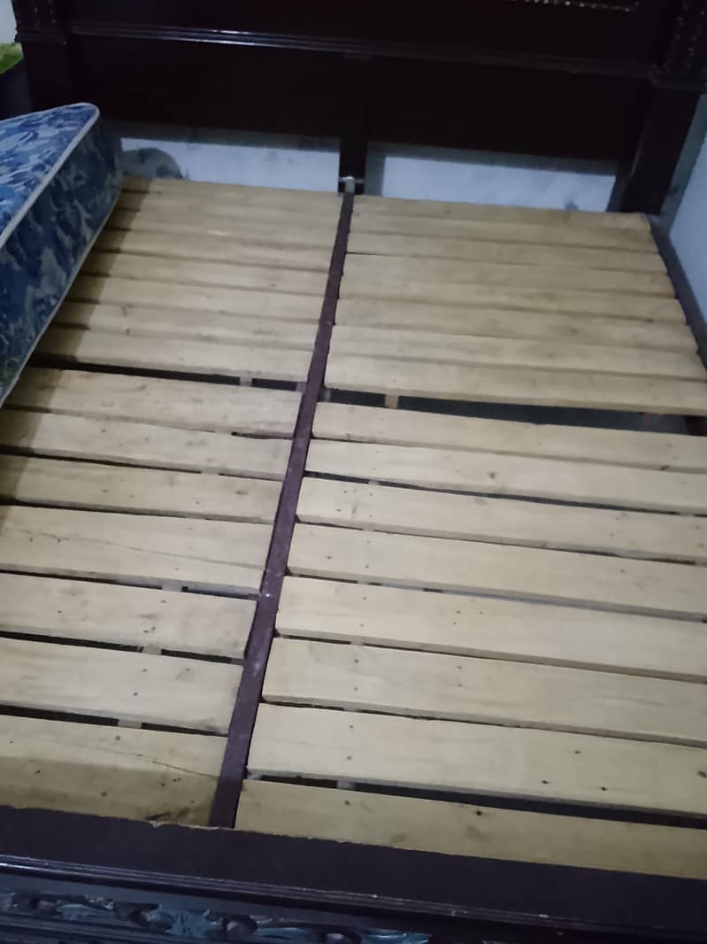 king size bed 3