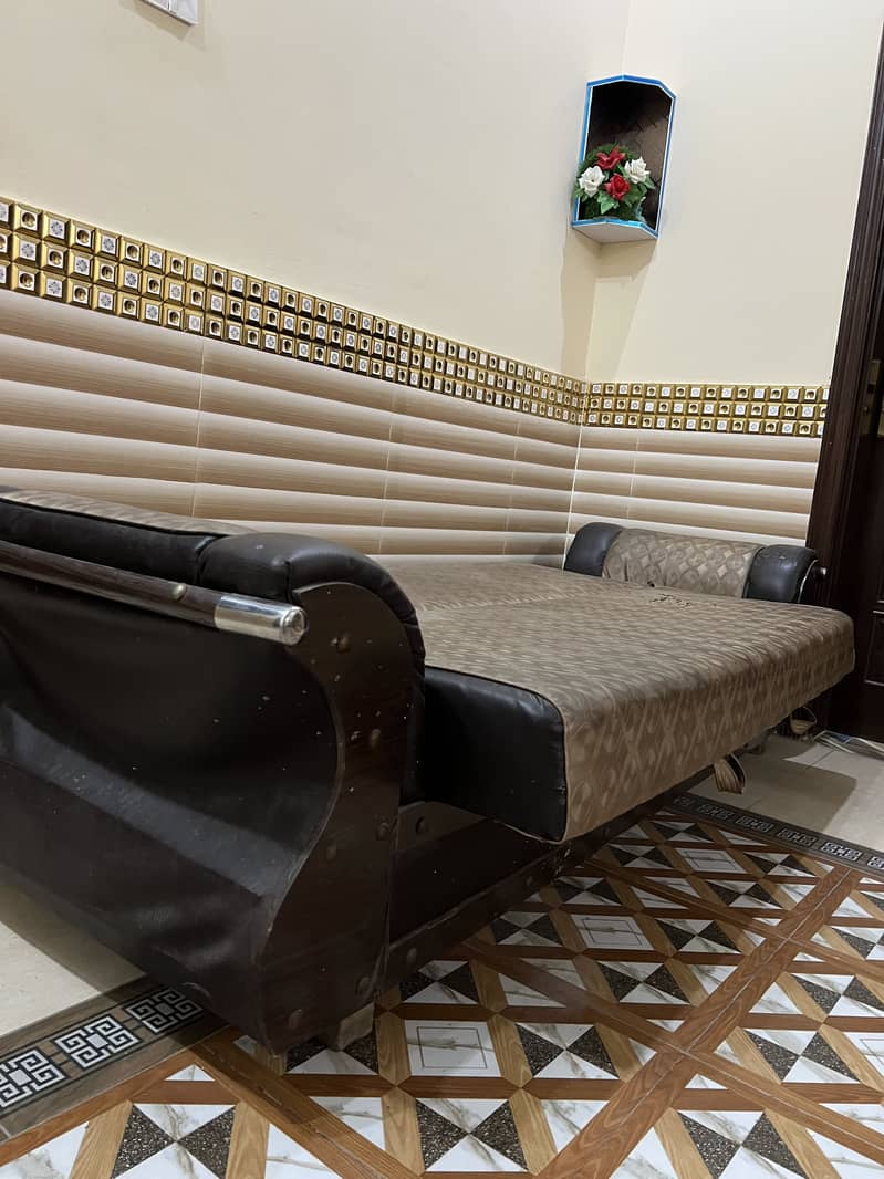 Sofa bed single sofa 8/10 condition 2