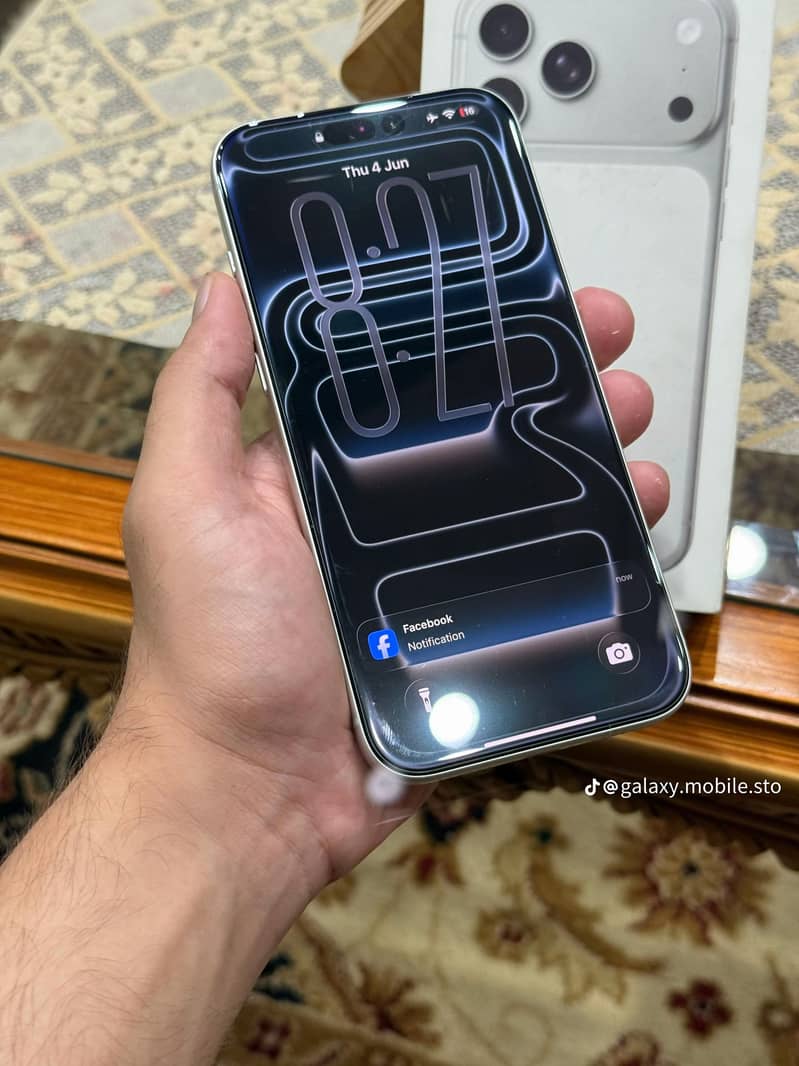 Apple iPhone 17 Pro Max 3