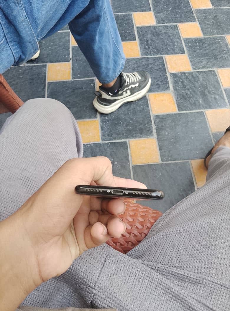 Apple iPhone 7 8