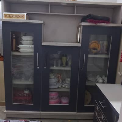 Ghar ka pora furniture ziyada   use nahi hua