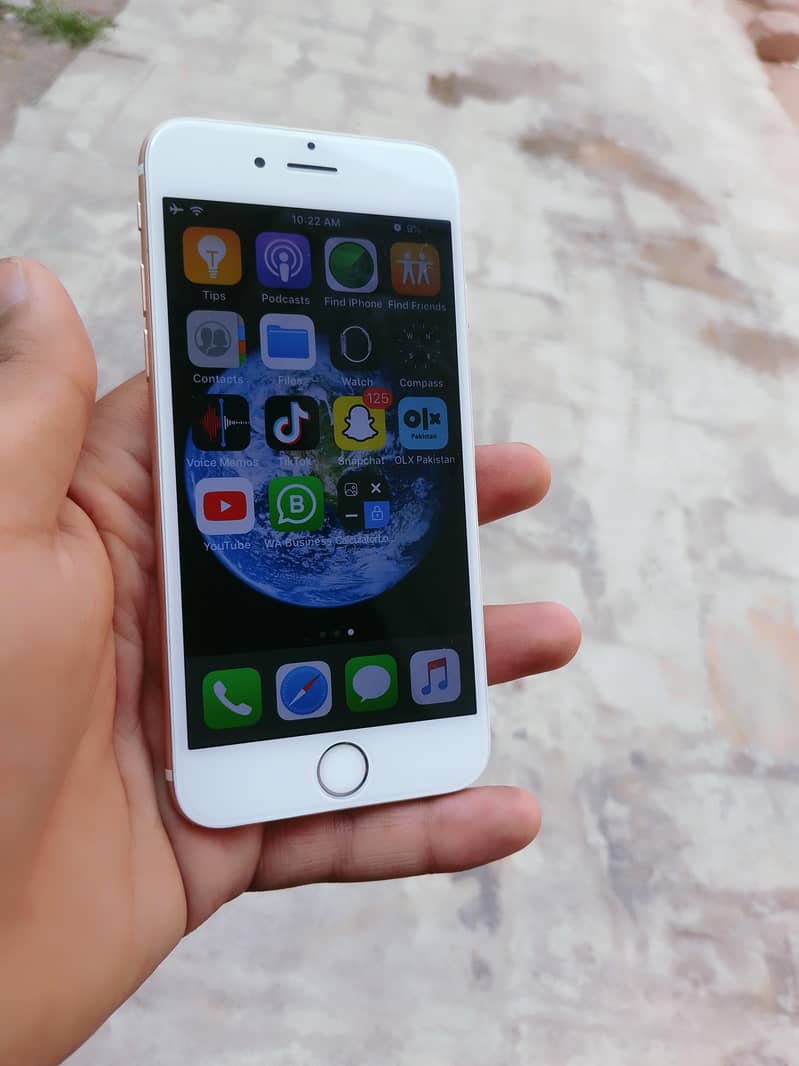 Apple iPhone 6 0