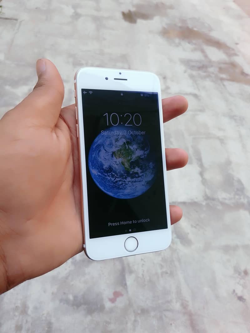 Apple iPhone 6 4