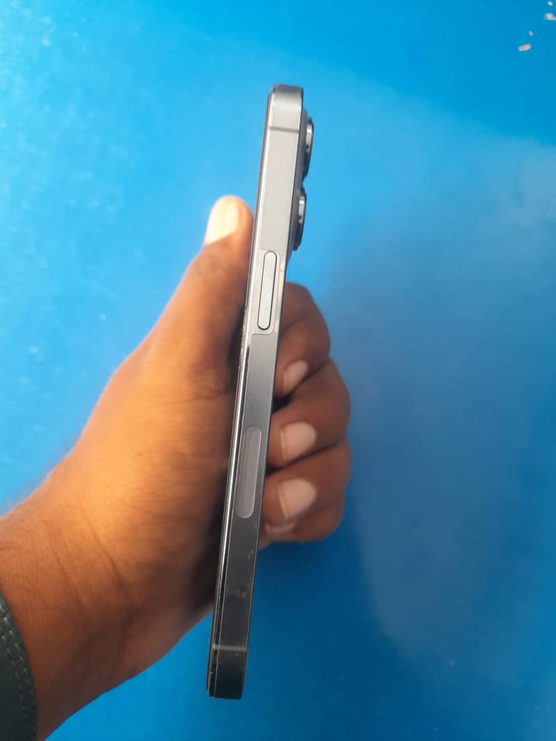 Apple iPhone 13 Pro 5