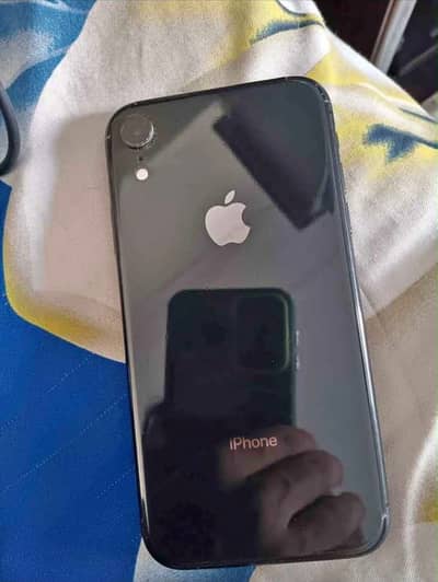 Apple iPhone XR