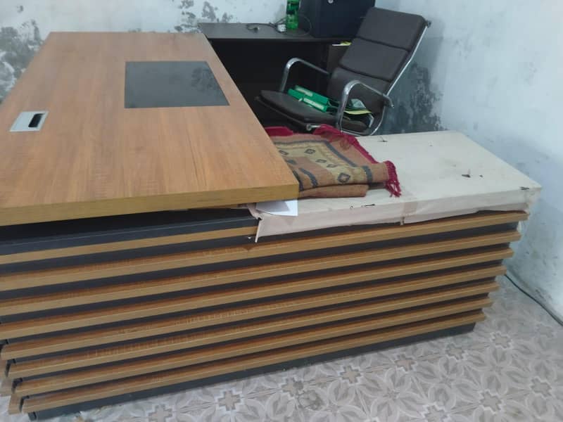 Executive Office Table 1