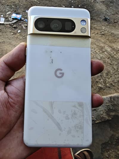 Google Pixel 8 Pro