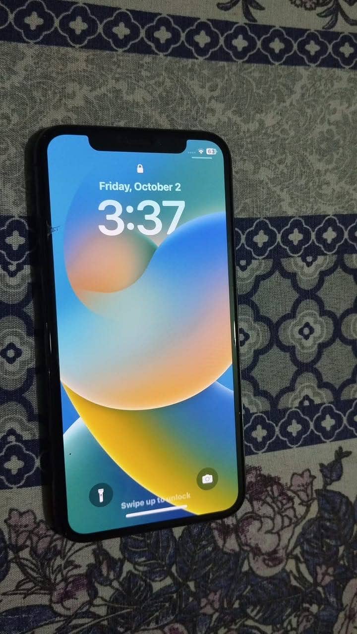 Apple iPhone X 0