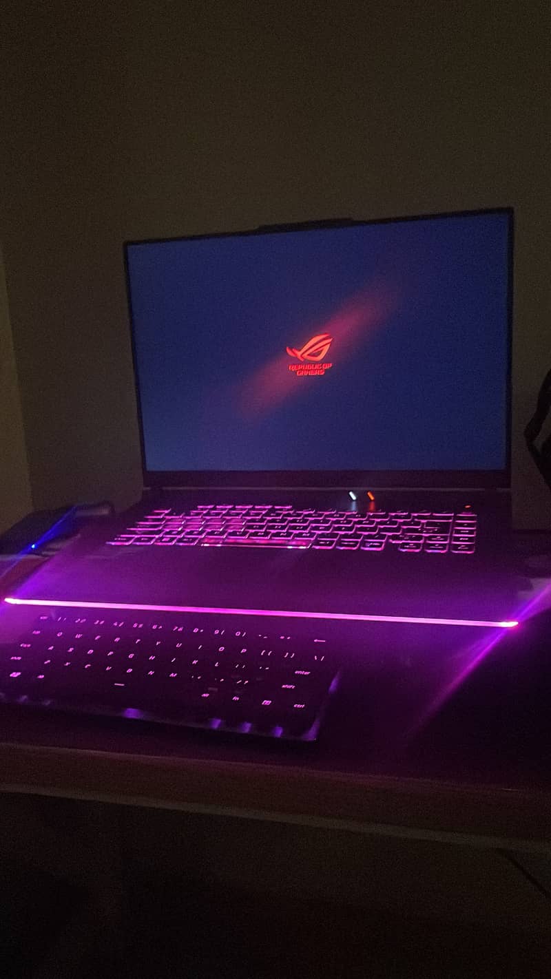 ASUS ROG STRIX G16 1