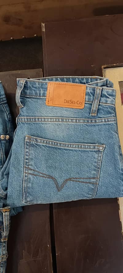Men’s Blue Jeans – New Stock – Multiple Designs & Sizes”