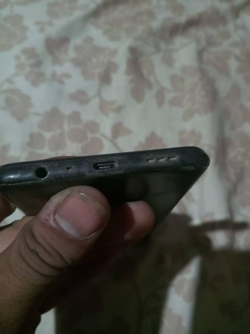 OPPO A16e 4