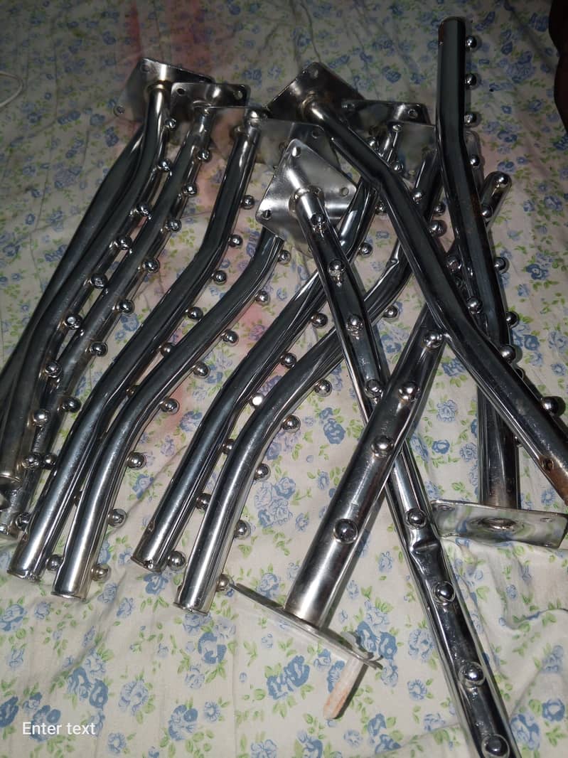 hanging stands 0