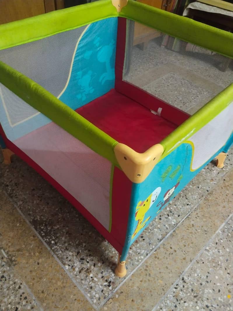 Cot with sufficient space 1