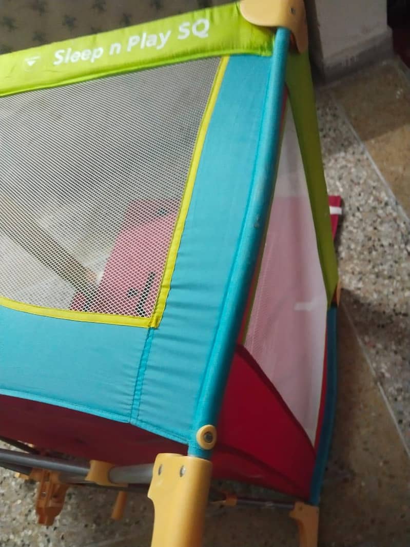 Cot with sufficient space 3
