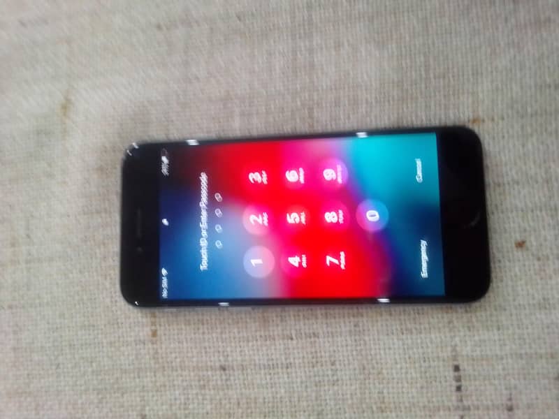 Apple iPhone 6 Plus 3