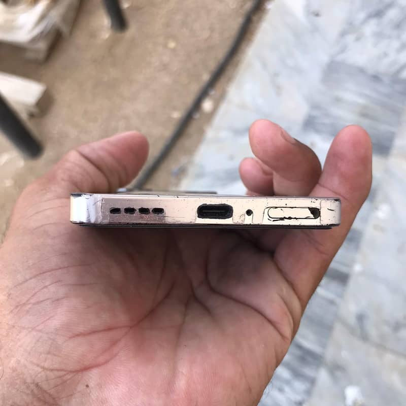 Infinix Note 40 2