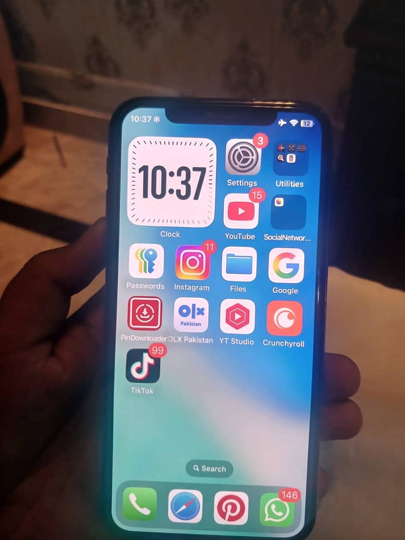 Apple iPhone XS 6