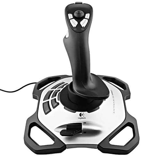 Need Logitech Extreme 3d (non-functional depending on condition) 1