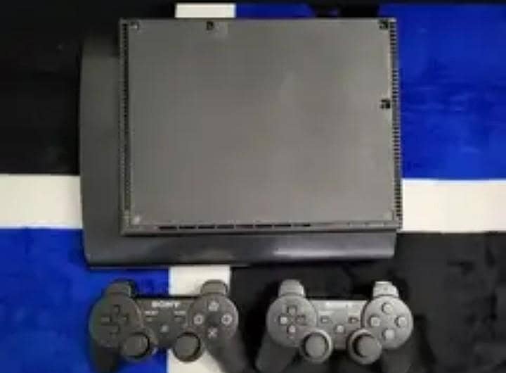 PS3 Super Slim Jailbreak Console + 2 Controllers & Cables 2
