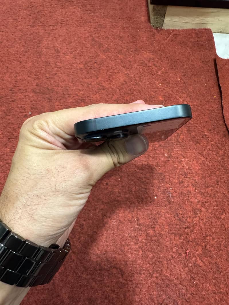 Apple iPhone 14 JV 6
