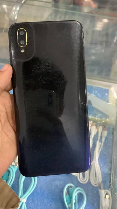 Vivo Y80 8gb256gb Official Pta Urgent Sale