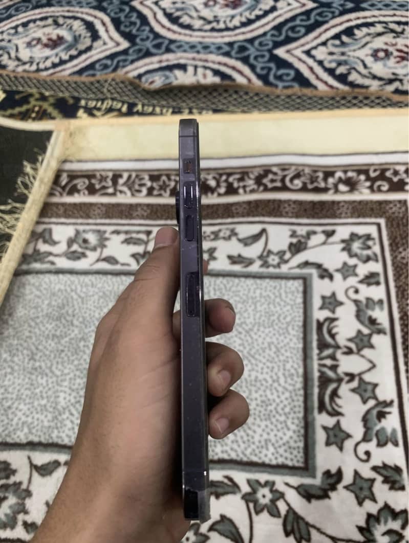 Apple iPhone 14 Pro Max 5
