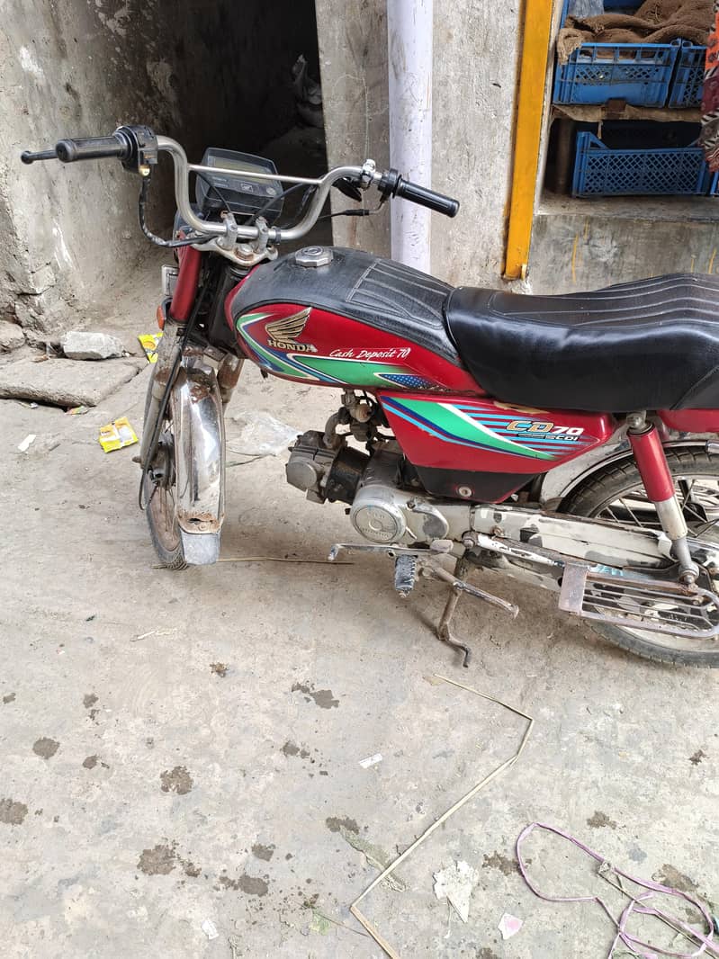 HondaCD- 70 3